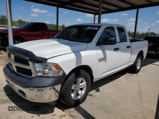 2016 Ram 1500 Tradesman z VIN 1C6RR6FG0GS148868, wystawiony jako Copart lot #52331435 z przebiegiem 152 374 mil mil oraz Czysty tytuł • Clean title. Historia ofert i sprzedaży dostępna na DreamBid. Obrazek 1.