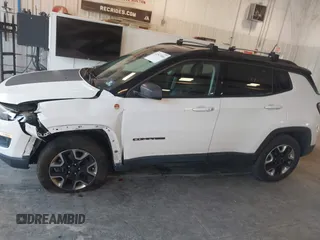 2017 Jeep Compass Trailhawk с VIN 3C4NJDDB0HT611263, выставлен на аукционе IAAI как лот 42547466 с пробегом 136 225 миль миль и . История ставок и продаж доступна на DreamBid. Изображение 14.