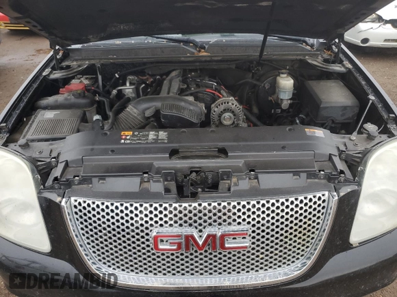 2011 GMC Yukon XL Denali with VIN 1GKS2MEF4BR298160, listed as a Copart auction lot 48418835 with 263,522 mi miles and Clean Title. Bid and sale history available at carsss.com. Image 12.