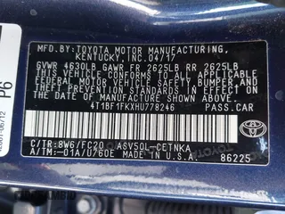 2017 Toyota Camry XLE with VIN 4T1BF1FKXHU778246, listed as a IAAI auction lot 41978598 with 120,070 mi miles. Bid and sale history available at carsss.com. Image 9.