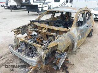 2022 Jeep Cherokee Trailhawk with VIN 1C4PJMBX4ND517170, listed as a IAAI auction lot 42136339 with Not provided miles and . Bid and sale history available at DreamBid. Image 6.