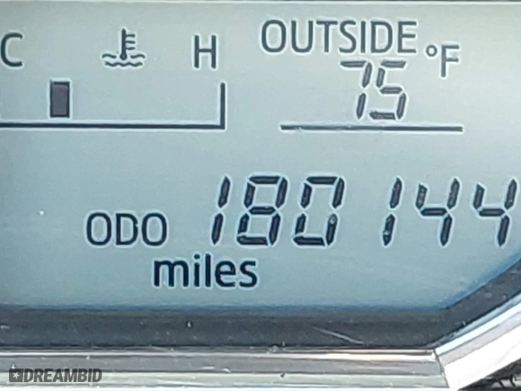 2015 Toyota RAV4 Limited with VIN JTMYFREV8FD056862, listed as a IAAI auction lot 42000086 with 180,144 mi miles. Bid and sale history available at carsss.com. Image 15.