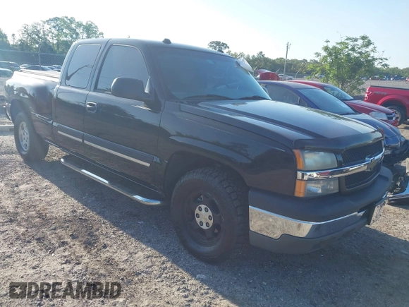 2004 Chevrolet Silverado 1500 LS with VIN 1GCEC19T44Z291569, listed as a IAAI auction lot 42020719 with 119,212 mi miles and . Bid and sale history available at DreamBid. Image 1.