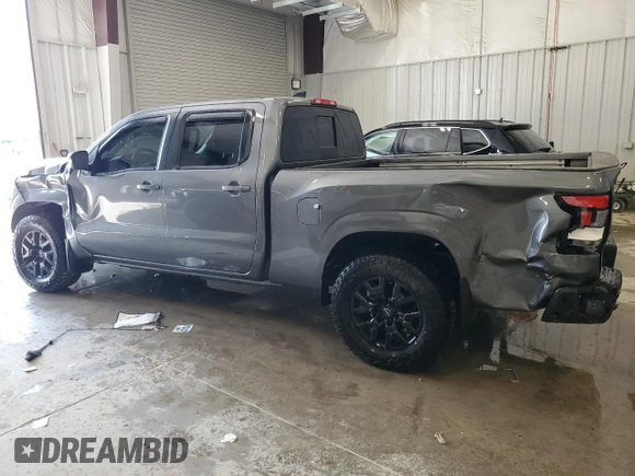2023 Nissan Frontier SV with VIN 1N6ED1FK0PN636758, listed as a Copart auction lot 70601224 with 19,997 mi miles and Salvage Title. Bid and sale history available at carsss.com. Image 2.