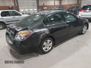 2008 Nissan Altima 2.5 SL with VIN 1N4AL21E58N407401, listed as a IAAI auction lot 42090251 with 131,757 mi miles. Bid and sale history available at carsss.com. Image 4.