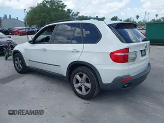 2007 BMW X5 3.0si with VIN 5UXFE43597LY81203, listed as a IAAI auction lot 41943214 with 178,497 mi miles. Bid and sale history available at carsss.com. Image 3.