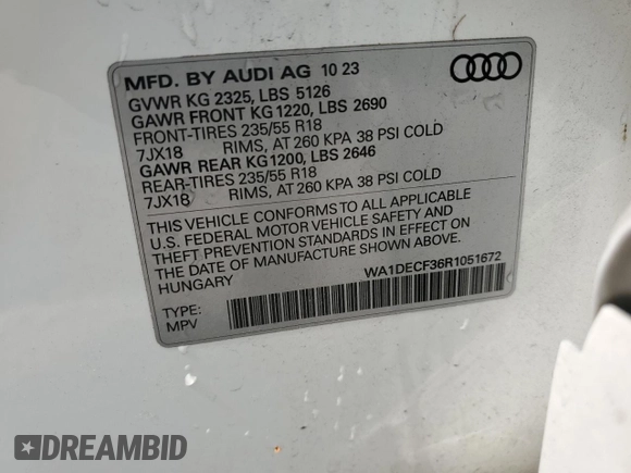 2024 Audi Q3 S line Premium z VIN WA1DECF36R1051672, wystawiony jako Copart lot #59265955 z przebiegiem 28 634 mil mil oraz Czysty tytuł • Clean title. Historia ofert i sprzedaży dostępna na DreamBid. Obrazek 13.
