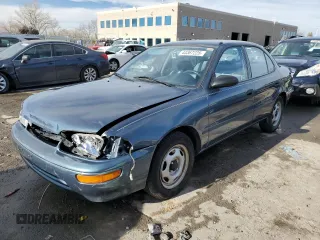 1993 Geo Prizm z VIN 1Y1SK5365PZ024666, wystawiony jako Copart lot #43367225 z przebiegiem 105 088 mil mil oraz Czysty tytuł • Clean title. Historia ofert i sprzedaży dostępna na DreamBid. Obrazek 1.