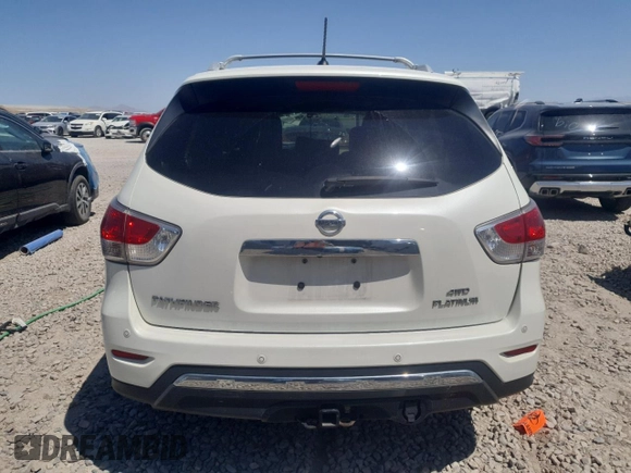 2015 Nissan Pathfinder Platinum с VIN 5N1AR2MM0FC639727, выставлен на аукционе Copart как лот 63782025 с пробегом Не указан миль и Списание • Salvage title. История ставок и продаж доступна на DreamBid. Изображение 6.