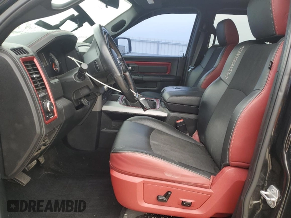 2016 Ram 1500 Rebel z VIN 1C6RR7YT3GS406493, wystawiony jako Copart lot #52188575 z przebiegiem 99 911 mil mil oraz Czysty tytuł • Clean title. Historia ofert i sprzedaży dostępna na DreamBid. Obrazek 7.