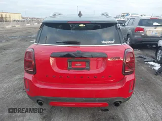 2022 MINI Countryman Cooper S with VIN WMZ83BR09N3N51641, listed as a IAAI auction lot 41003895 with 20,720 mi miles and . Bid and sale history available at DreamBid. Image 16.