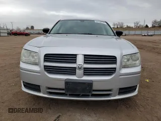 2008 Dodge Magnum with VIN 2D4FV47TX8H148105, listed as a Copart auction lot 86768634 with 102,483 mi miles and Salvage Title. Bid and sale history available at DreamBid. Image 5.
