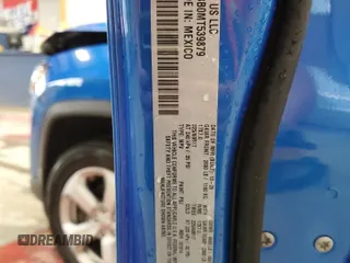 2021 Jeep Compass Latitude z VIN 3C4NJDBB0MT539879, wystawiony jako Copart lot #57964125 z przebiegiem 43 246 mil mil oraz Szkoda całkowita • Salvage title. Historia ofert i sprzedaży dostępna na DreamBid. Obrazek 14.