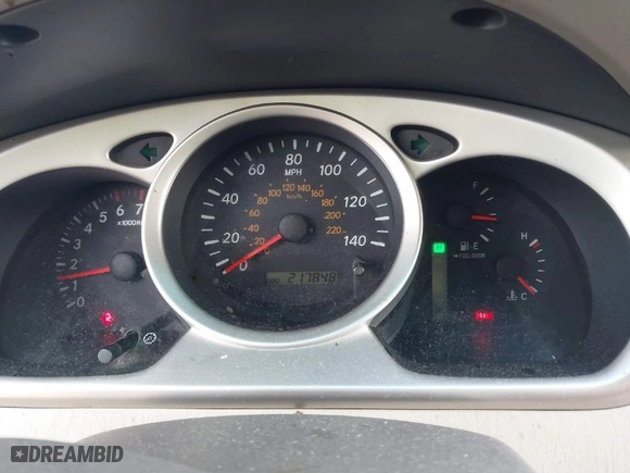 2004 Toyota Highlander with VIN JTEDP21A140009565, listed as a IAAI auction lot 41900913 with 217,848 mi miles. Bid and sale history available at carsss.com. Image 7.