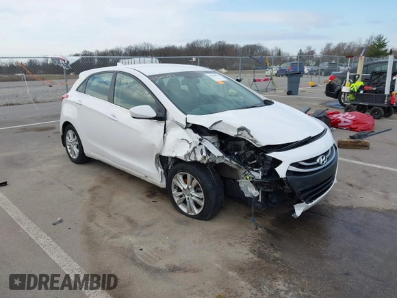 2013 Hyundai Elantra GT with VIN KMHD35LE1DU145894, listed as a IAAI auction lot 41828751 with 90,529 mi miles. Bid and sale history available at carsss.com. Image 1.