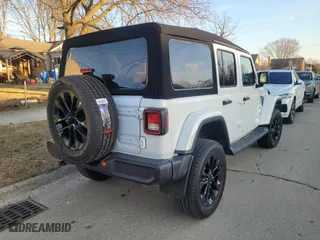 2022 Jeep Wrangler Unlimited Sahara with VIN 1C4HJXEG6NW255481, listed as a Copart auction lot 49181705 with 8,206 mi miles and Clean Title. Bid and sale history available at carsss.com. Image 4.