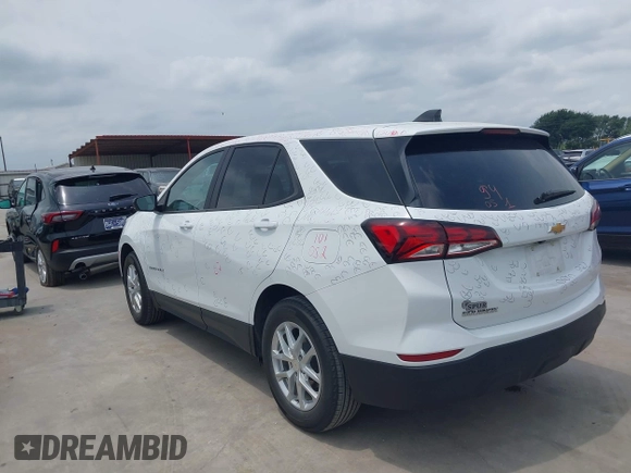 2022 Chevrolet Equinox LS z VIN 3GNAXHEV3NS222736, wystawiony jako IAAI lot #42140550 z przebiegiem 24 606 mil mil oraz . Historia ofert i sprzedaży dostępna na DreamBid. Obrazek 14.