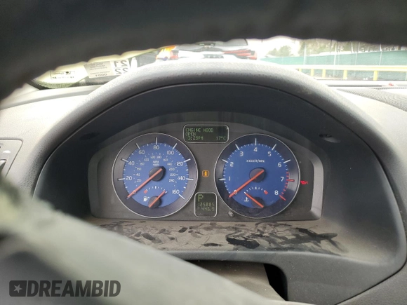 2011 Volvo C30 with VIN YV1672MK4B2222636, listed as a Copart auction lot 51153975 with 125,885 mi miles and Salvage Title. Bid and sale history available at carsss.com. Image 9.