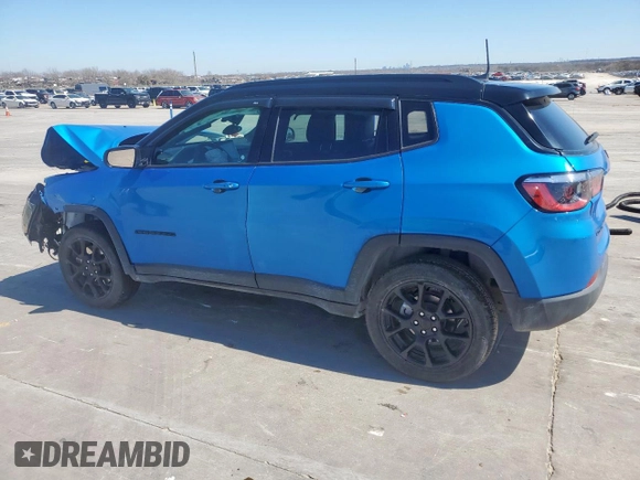 2023 Jeep Compass Latitude with VIN 3C4NJDBNXPT514180, listed as a Copart auction lot 48315415 with 32,427 mi miles and Salvage Title. Bid and sale history available at DreamBid. Image 2.