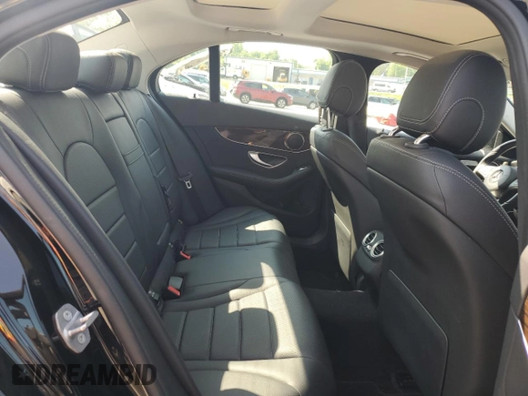 2018 Mercedes-Benz C 300 с VIN WDDWF4KB3JR359635, выставлен на аукционе Copart как лот 59393945 с пробегом 37 400 миль миль и Списание • Salvage title. История ставок и продаж доступна на DreamBid. Изображение 10.