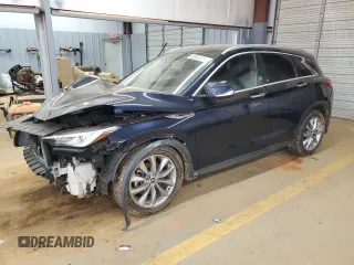 2019 Infiniti QX50 LUXE with VIN 3PCAJ5M18KF139072, listed as a Copart auction lot 46992375 with 39,313 mi miles and Salvage Title. Bid and sale history available at carsss.com. Image 1.