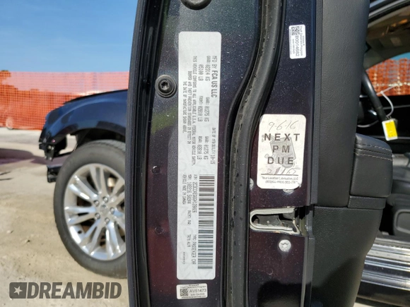 2016 Chrysler 300 C с VIN 2C3CCAEG6GH128026, выставлен на аукционе Copart как лот 57798045 с пробегом 108 687 миль миль и Списание • Salvage title. История ставок и продаж доступна на DreamBid. Изображение 13.