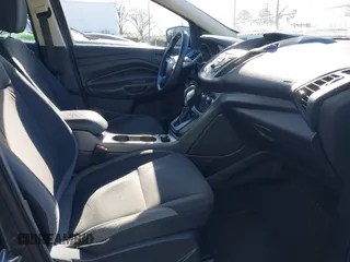 2016 Ford Escape S with VIN 1FMCU0F70GUC50181, listed as a IAAI auction lot 41565118 with 155,444 mi miles. Bid and sale history available at carsss.com. Image 5.