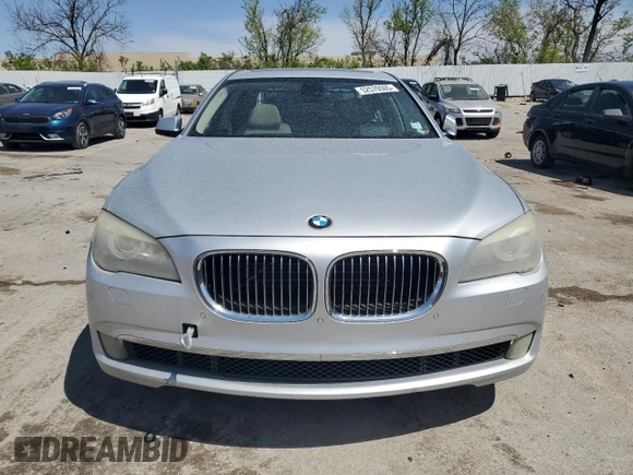 2012 BMW 7 Series 750Li xDrive with VIN WBAKC8C59CC437338, listed as a Copart auction lot 52570505 with 152,146 mi miles and Clean title. Bid and sale history available at DreamBid. Image 5.