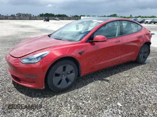 2023 Tesla Model 3 z VIN 5YJ3E1EA1PF450404, wystawiony jako Copart lot #65061285 z przebiegiem 137 996 mil mil oraz Czysty tytuł • Clean title. Historia ofert i sprzedaży dostępna na DreamBid. Obrazek 1.
