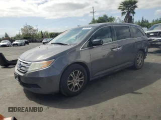 2013 Honda Odyssey EX-L with VIN 5FNRL5H60DB071498, listed as a Copart auction lot 53368995 with 135,318 mi miles and Salvage Title. Bid and sale history available at carsss.com. Image 1.