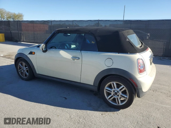 2012 MINI Convertible с VIN WMWZN3C52CT134185, выставлен на аукционе Copart как лот 48370125 с пробегом 109 743 миль миль и Чистый • Clean title. История ставок и продаж доступна на DreamBid. Изображение 2.