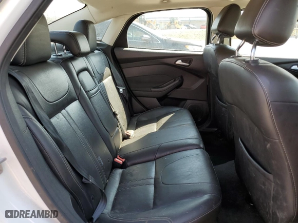 2012 Ford Focus SEL with VIN 1FAHP3H24CL168142, listed as a Copart auction lot 48960185 with 180,457 mi miles and Salvage Title. Bid and sale history available at carsss.com. Image 11.