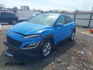 2022 Hyundai Kona SEL with VIN KM8K32AB2NU765962, listed as a IAAI auction lot 41865719 with 40,017 mi miles and . Bid and sale history available at carsss.com. Image 2.