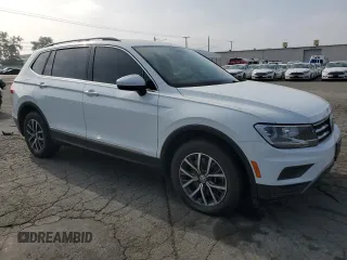 2018 Volkswagen Tiguan SEL z VIN 3VV3B7AX8JM208087, wystawiony jako Copart lot #59563715 z przebiegiem 79 863 mil mil oraz Szkoda całkowita • Salvage title. Historia ofert i sprzedaży dostępna na DreamBid. Obrazek 4.