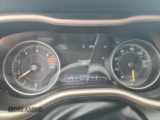 2018 Jeep Cherokee Limited с VIN 1C4PJMDB3JD611147, выставлен на аукционе Copart как лот 62968775 с пробегом 219 871 миль миль и Чистый • Clean title. История ставок и продаж доступна на DreamBid. Изображение 9.