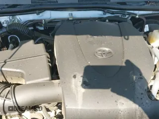 2023 Toyota Tacoma SR5 z VIN 3TMDZ5BNXPM168359, wystawiony jako IAAI lot #43461501 z przebiegiem 27 695 mil mil oraz . Historia ofert i sprzedaży dostępna na DreamBid. Obrazek 23.