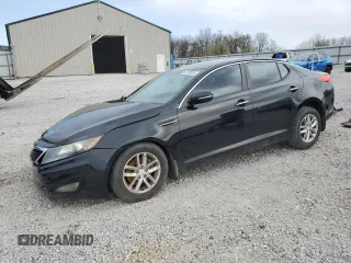 2013 Kia Optima LX z VIN 5XXGM4A77DG132022, wystawiony jako Copart lot #52178515 z przebiegiem 143 611 mil mil oraz Szkoda całkowita • Salvage title. Historia ofert i sprzedaży dostępna na DreamBid. Obrazek 1.