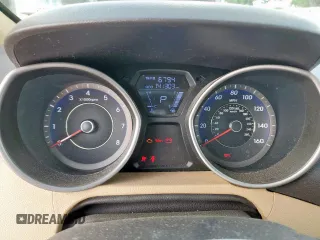 2012 Hyundai Elantra GLS z VIN KMHDH4AE2CU245970, wystawiony jako Copart lot #60930665 z przebiegiem 141 303 mil mil oraz Czysty tytuł • Clean title. Historia ofert i sprzedaży dostępna na DreamBid. Obrazek 9.