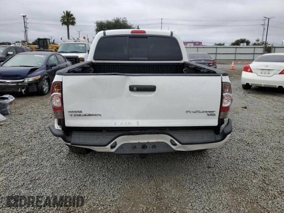 2015 Toyota Tacoma PreRunner с VIN 3TMJU4GNXFM193555, выставлен на аукционе Copart как лот 59618485 с пробегом 63 552 миль миль и Списание • Salvage title. История ставок и продаж доступна на DreamBid. Изображение 6.