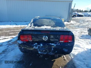 2009 Ford Mustang with VIN 1ZVHT80N195136459, listed as a IAAI auction lot 41284704 with 157,676 mi miles and . Bid and sale history available at carsss.com. Image 16.
