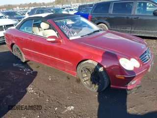 2005 Mercedes-Benz CLK 500 with VIN WDBTK75J05F130381, listed as a IAAI auction lot 41401207 with 86,080 mi miles and . Bid and sale history available at DreamBid. Image 1.