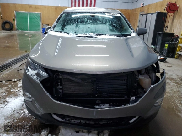 2018 Chevrolet Equinox LT with VIN 3GNAXJEV2JS588043, listed as a Copart auction lot 89337865 with 171,454 mi miles and Clean Title. Bid and sale history available at carsss.com. Image 5.