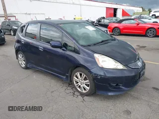 2009 Honda Fit Sport with VIN JHMGE88459S074987, listed as a IAAI auction lot 42261157 with 162,533 mi miles and . Bid and sale history available at DreamBid. Image 1.