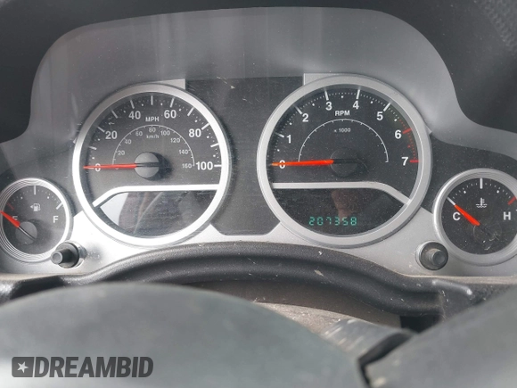 2007 Jeep Wrangler Unlimited Sahara with VIN 1J4GA59177L162022, listed as a IAAI auction lot 41887599 with 207,358 mi miles and . Bid and sale history available at DreamBid. Image 7.