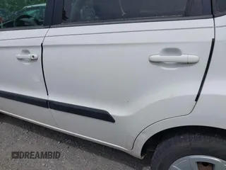 2012 Kia Soul with VIN KNDJT2A59C7439484, listed as a IAAI auction lot 42114087 with 142,933 mi miles. Bid and sale history available at carsss.com. Image 16.