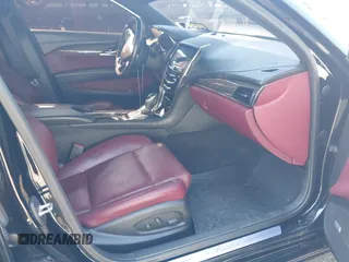 2013 Cadillac ATS Luxury z VIN 1G6AH5RX9D0173941, wystawiony jako IAAI lot #42054255 z przebiegiem 151 315 mil mil oraz . Historia ofert i sprzedaży dostępna na DreamBid. Obrazek 5.