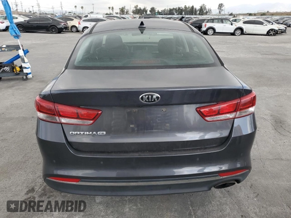 2018 Kia Optima LX z VIN KNAGT4L34J5213019, wystawiony jako Copart lot #54748065 z przebiegiem 97 798 mil mil oraz Szkoda całkowita • Salvage title. Historia ofert i sprzedaży dostępna na DreamBid. Obrazek 6.