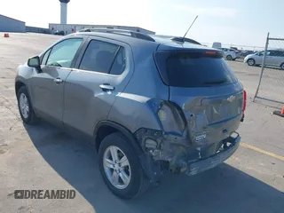 2020 Chevrolet Trax LT with VIN 3GNCJPSB7LL150297, listed as a IAAI auction lot 42077006 with 77,381 mi miles and . Bid and sale history available at DreamBid. Image 18.