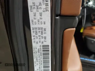 2016 Jeep Grand Cherokee Summit z VIN 1C4RJFJT1GC496578, wystawiony jako Copart lot #88358995 z przebiegiem 114 520 mil mil oraz Szkoda całkowita • Salvage title. Historia ofert i sprzedaży dostępna na DreamBid. Obrazek 14.
