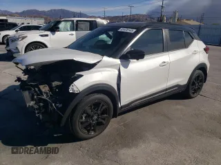 2023 Nissan Kicks SR with VIN 3N1CP5DV7PL497723, listed as a Copart auction lot 41470145 with 34,350 mi miles and Salvage Title. Bid and sale history available at carsss.com. Image 1.